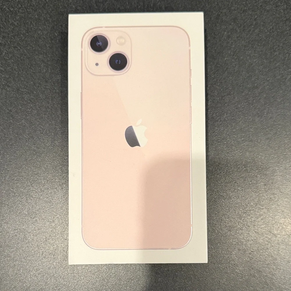 Apple iPhone - Light Pink Box